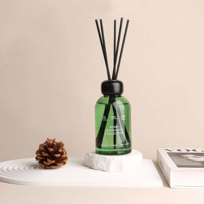 Wholesale 2 Pcs of Home Fragrance Plant Essential Oil Reed Diffuser Air Fresheners Set