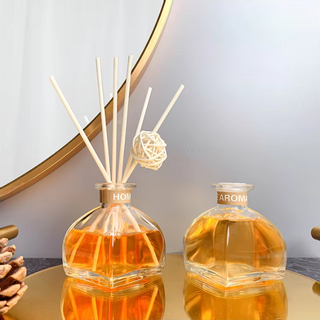 Wholesale 2 Pcs of Freshening Home Decor Fragrance Oil Stick Glass Reed Diffuser Set